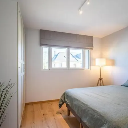 Renovated 2 Bedroom With Parking & Ac *